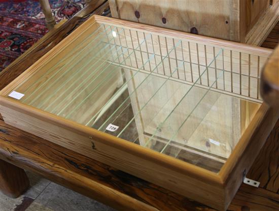 Pine display cabinet